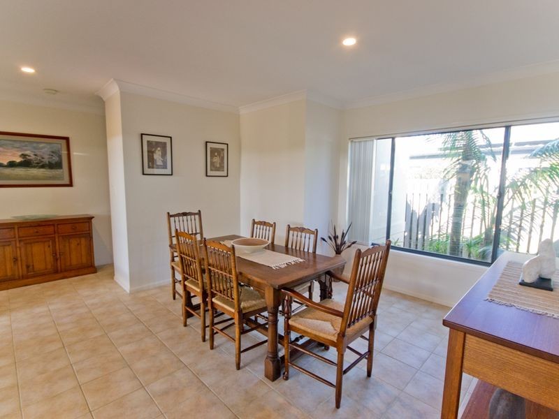 35 Oceania Court, Yamba NSW 2464