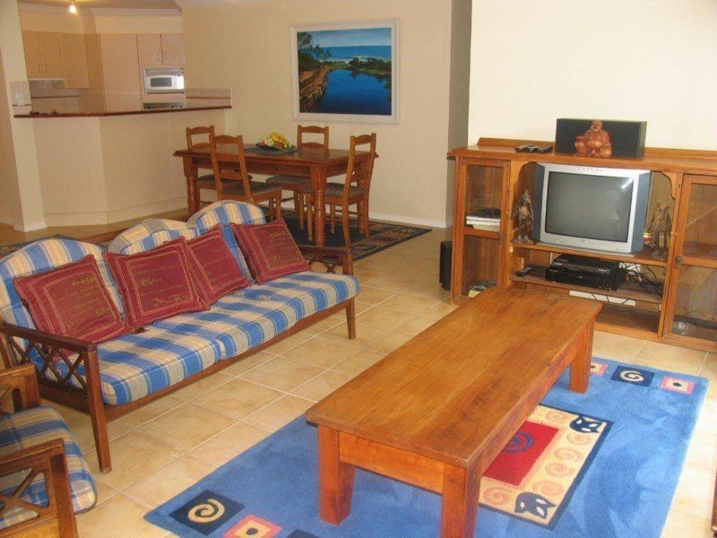 19-21 Pacific Parade, Yamba NSW 2464