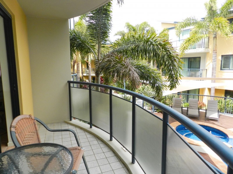 Unit 12/4 Queen Street, Yamba NSW 2464