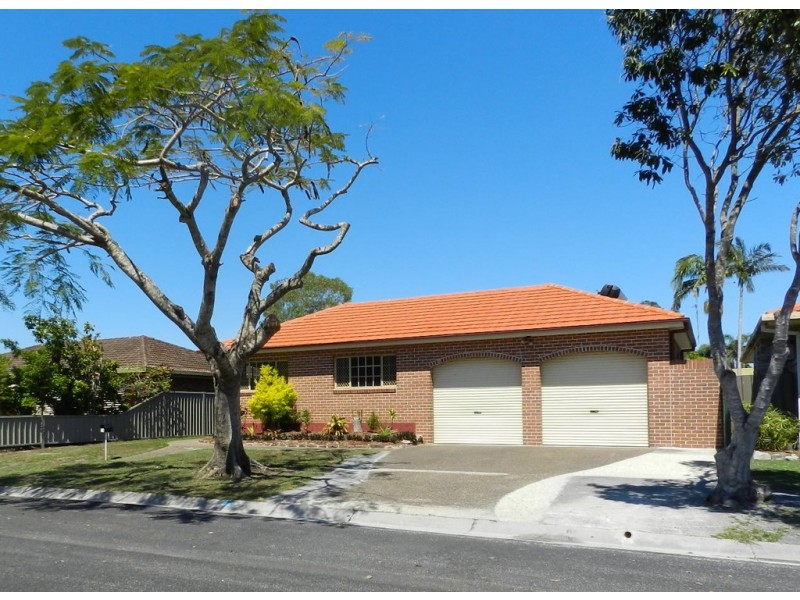 14 Boronia Crescent, Yamba NSW 2464