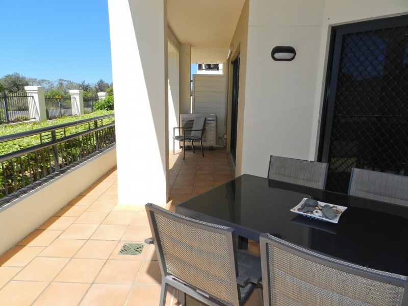 Unit 25/20 Pacific Parade, Yamba NSW 2464