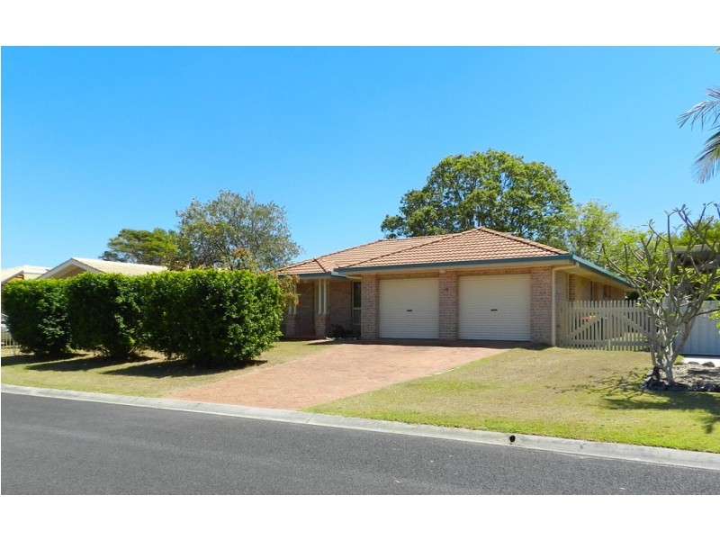 3 Boronia Crescent, Yamba NSW 2464