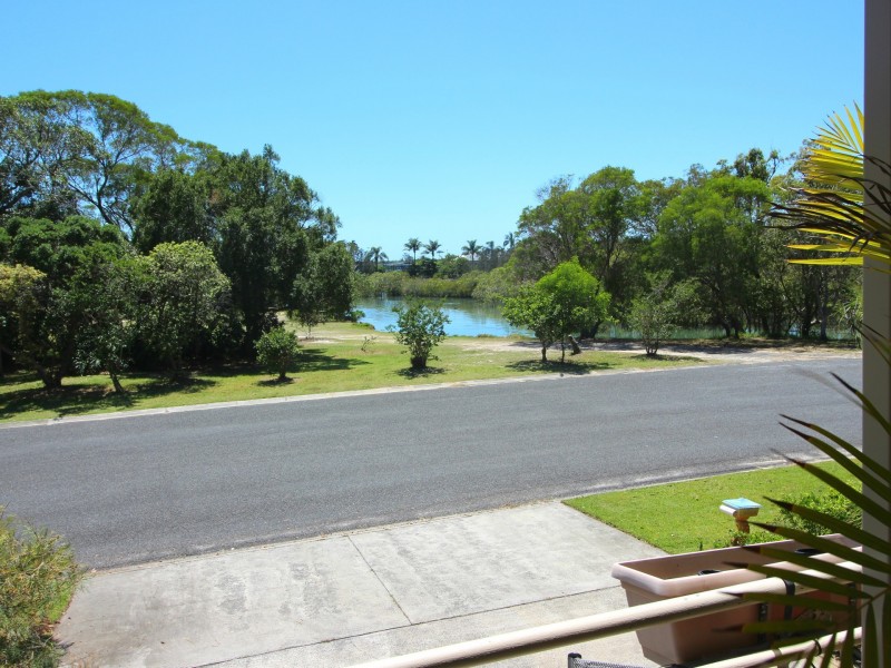 78 Melaleuca Drive, Yamba NSW 2464