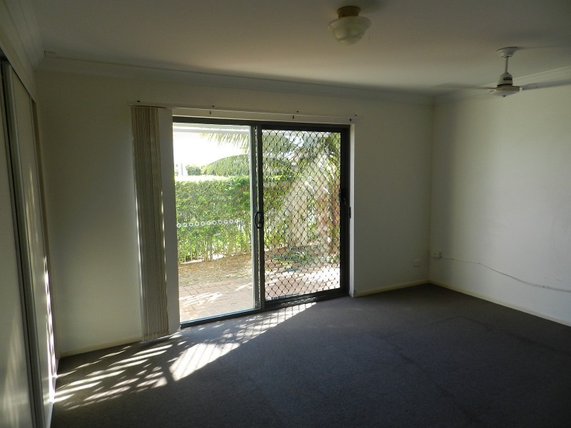 Unit 1/19-21 Pacific Street, Yamba NSW 2464