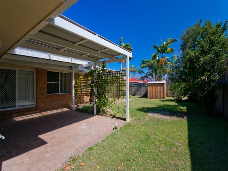 17 Mariners Way, Yamba NSW 2464