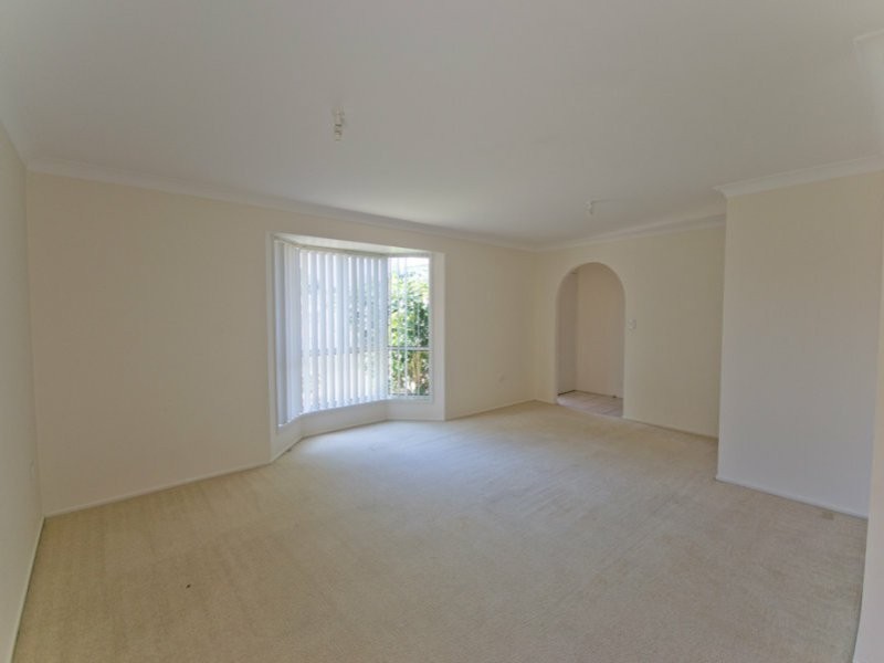 17 Mariners Way, Yamba NSW 2464