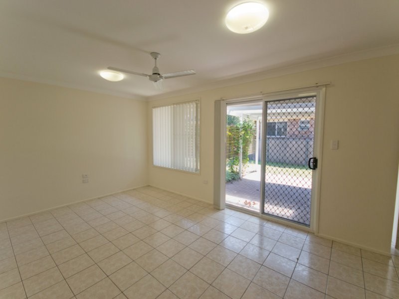 17 Mariners Way, Yamba NSW 2464