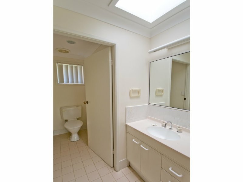 17 Mariners Way, Yamba NSW 2464