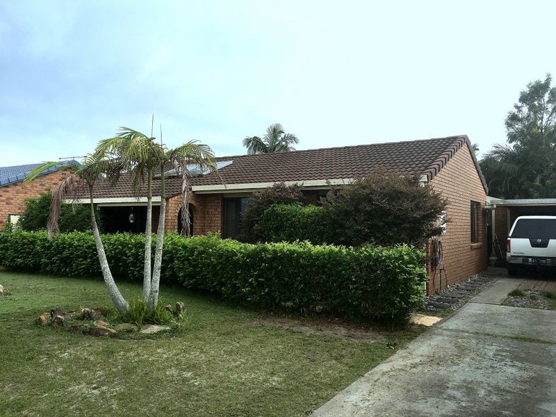30 Melaleuca Drive, Yamba NSW 2464
