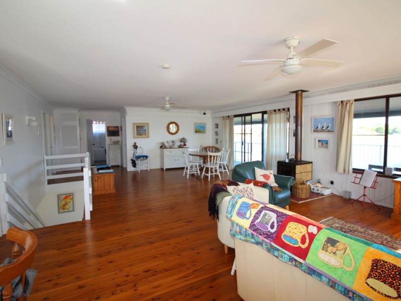33 The Peninsula, Yamba NSW 2464