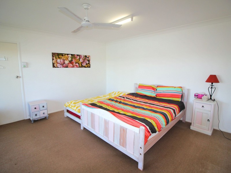 33 The Peninsula, Yamba NSW 2464