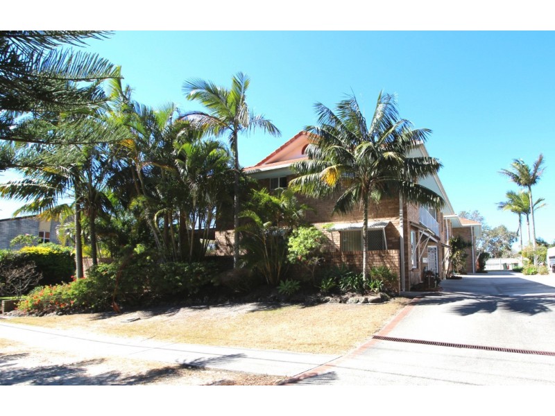 Unit 2/32 Wooli Street, Yamba NSW 2464