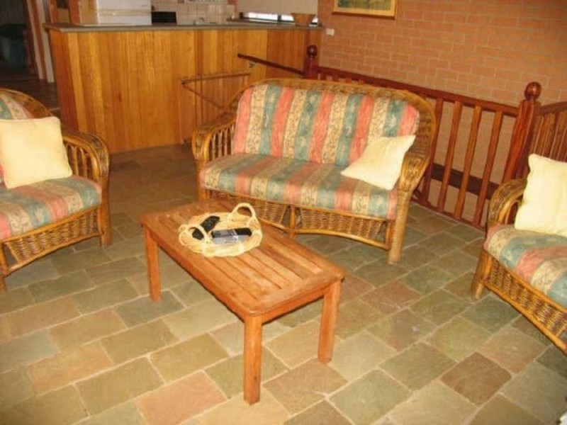 Unit 1/8 Beach Street, Yamba NSW 2464