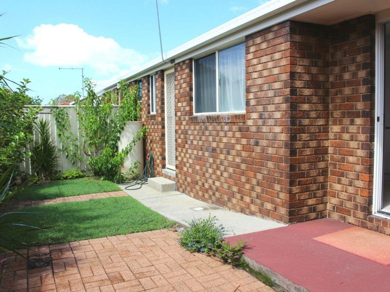 Unit 1/26 Melaleuca Drive, Yamba NSW 2464