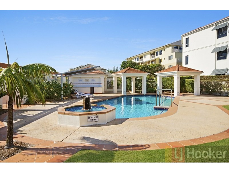 Unit 3-1/18-19 Pacific Parade, Yamba NSW 2464