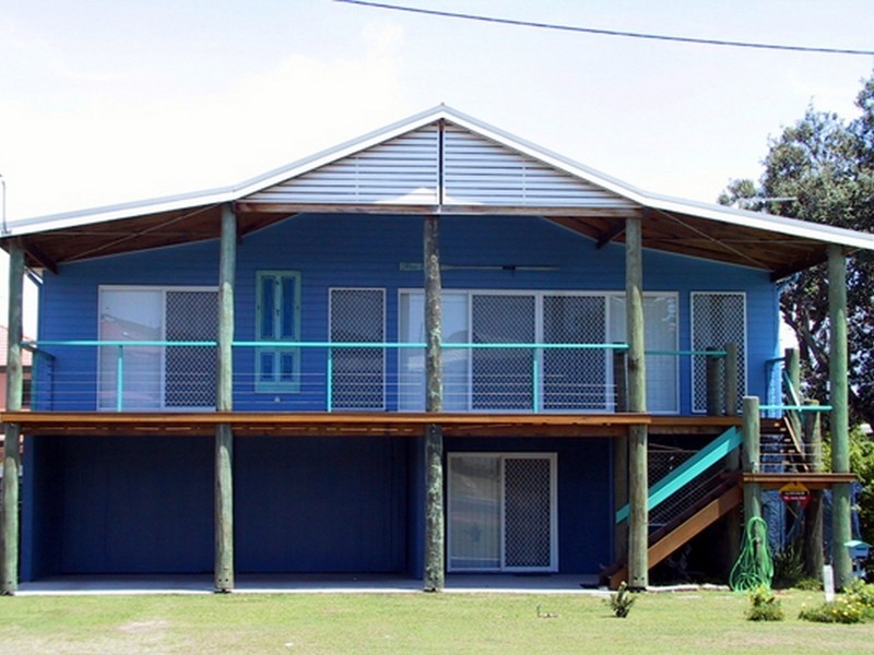 3 Down – 87 Yamba Street, Yamba NSW 2464