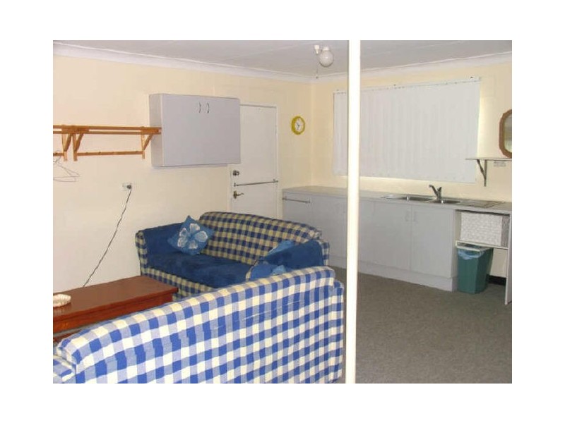 3 Down – 87 Yamba Street, Yamba NSW 2464