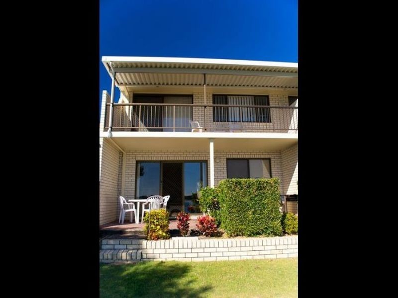 6 Peninsula Court/35-39 The Peninsula, Yamba NSW 2464