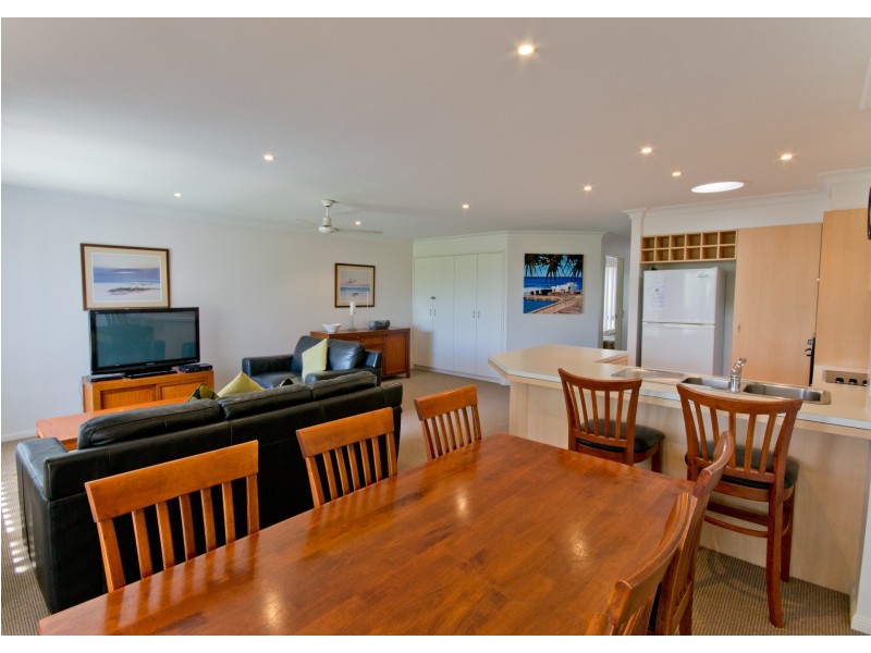 Sands 57/20-21 Pacific Parade, Yamba NSW 2464