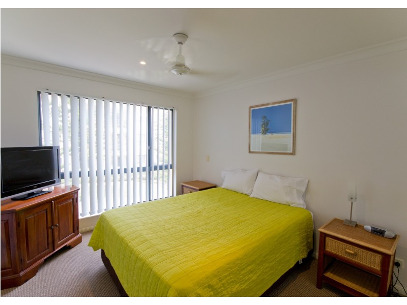 Sands 57/20-21 Pacific Parade, Yamba NSW 2464