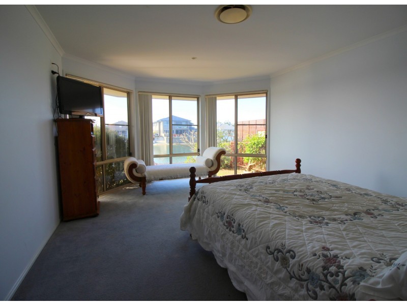 22 Taine Court, Yamba NSW 2464