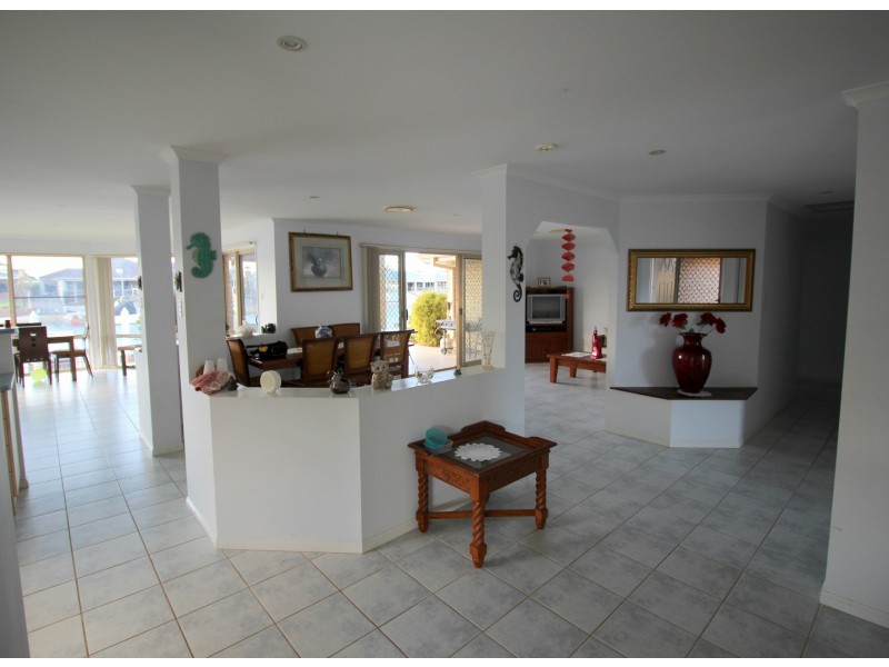 22 Taine Court, Yamba NSW 2464