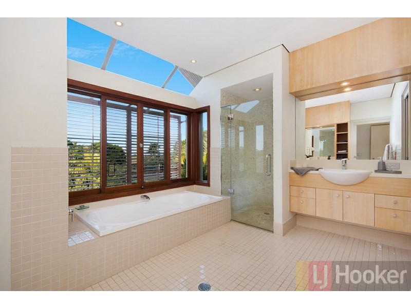 68 McConnells Lane, Palmers Island NSW 2463