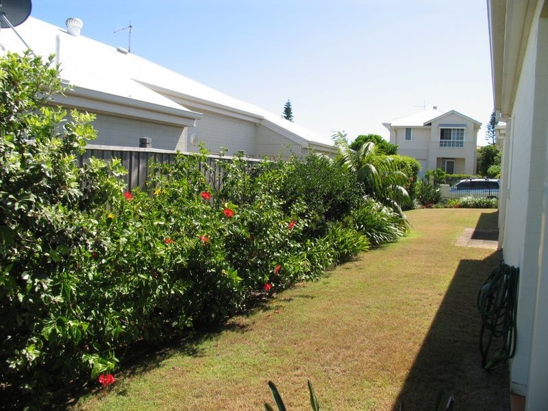 The Links/77 The Drive, Yamba NSW 2464