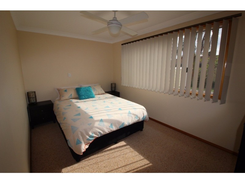 19 Ficus Close, Yamba NSW 2464