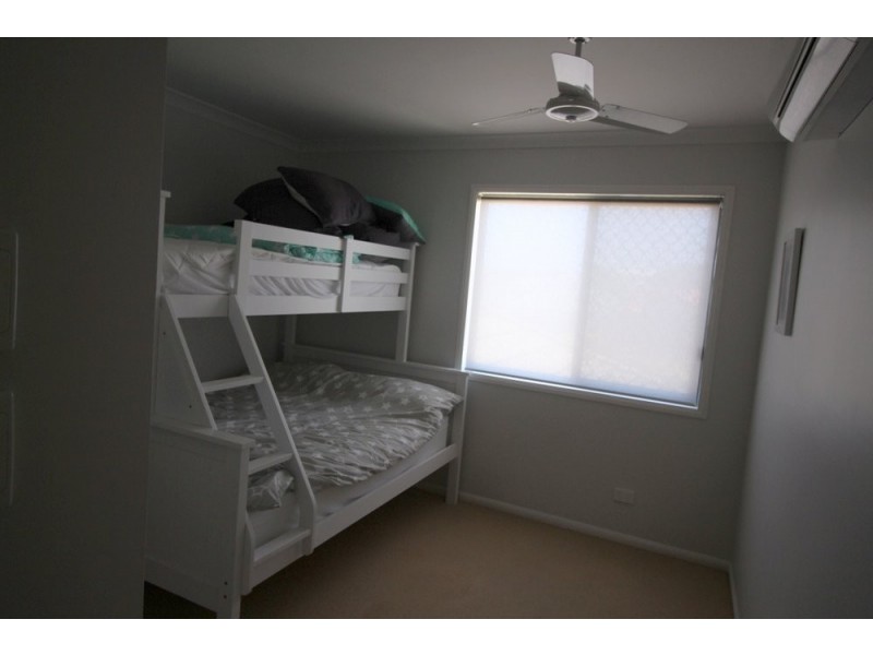 Unit 1/44 Beachside Way, Yamba NSW 2464