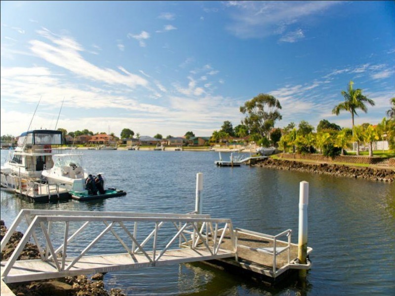 52 The Mainbrace, Yamba NSW 2464