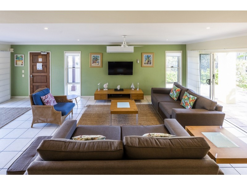 64/20-21 Pacific Parade, Yamba NSW 2464