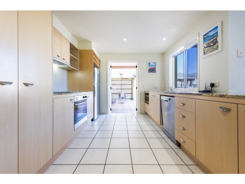 64/20-21 Pacific Parade, Yamba NSW 2464