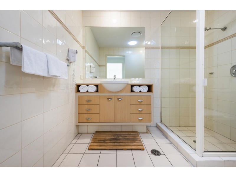 64/20-21 Pacific Parade, Yamba NSW 2464