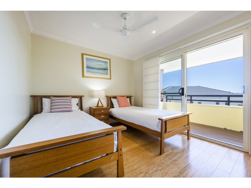 64/20-21 Pacific Parade, Yamba NSW 2464