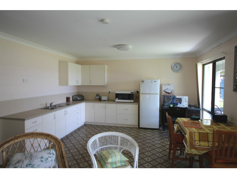 21 Oyster Channel Road, Yamba NSW 2464