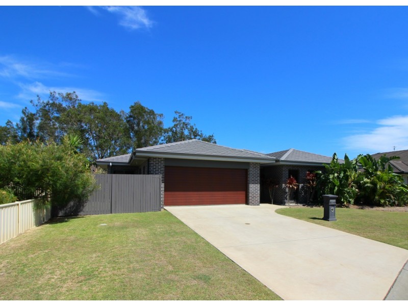 47 William Avenue, Yamba NSW 2464
