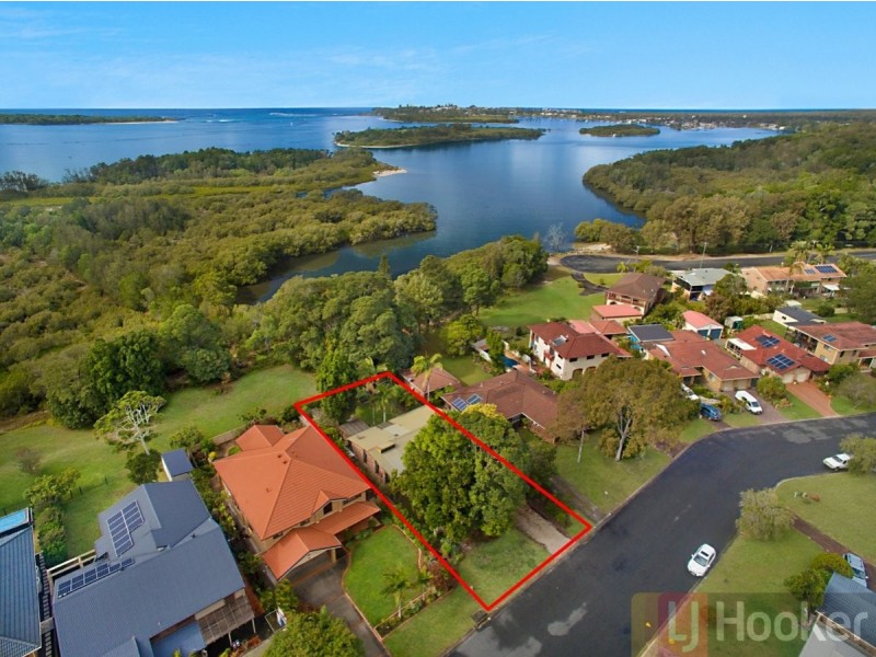 14 The Peninsula, Yamba NSW 2464