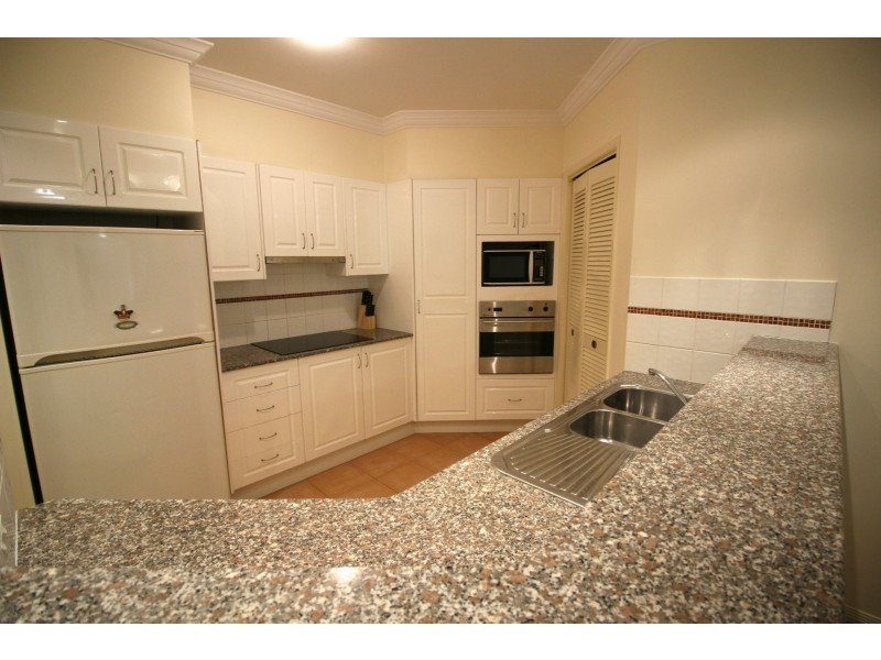 B1 U3/18-19 Pacific Parade, Yamba NSW 2464