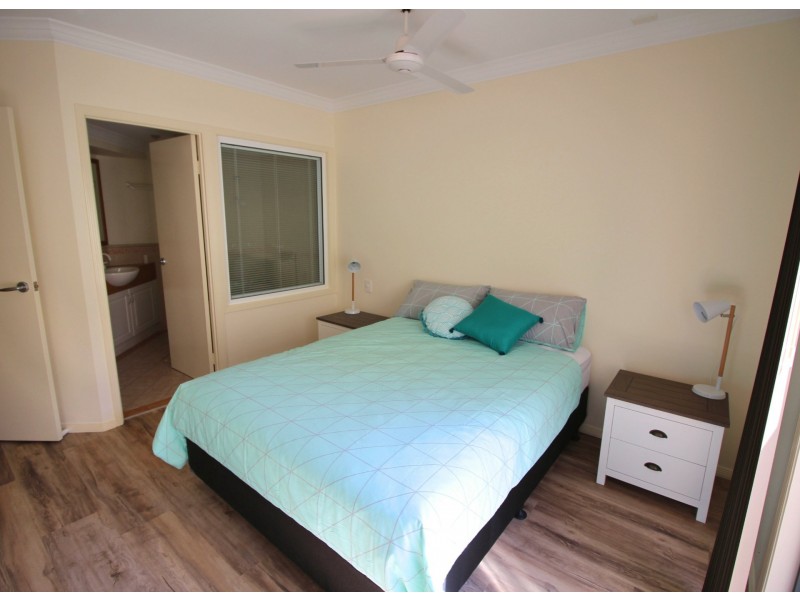 B1 U3/18-19 Pacific Parade, Yamba NSW 2464