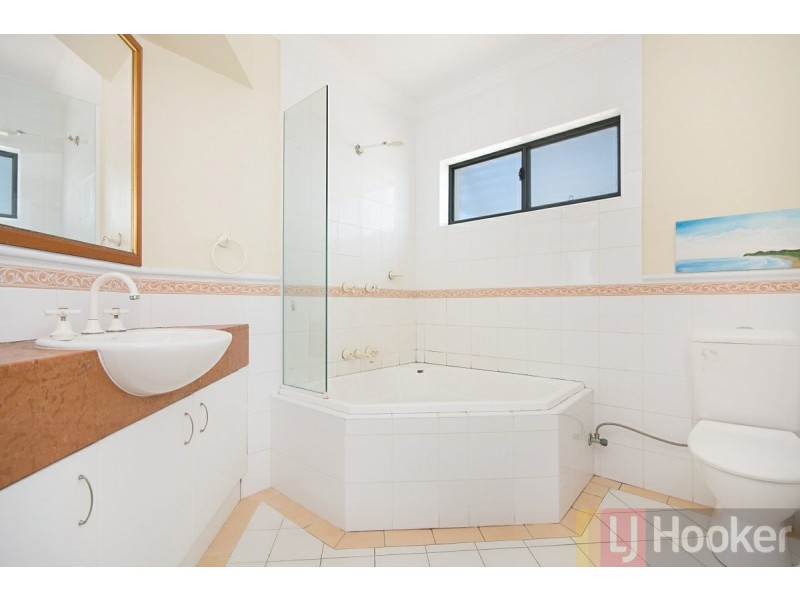 Apartment 12/18-19 Pacific Parade, Yamba NSW 2464