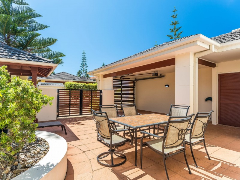 Villa 67/20-21 Pacific Parade, Yamba NSW 2464