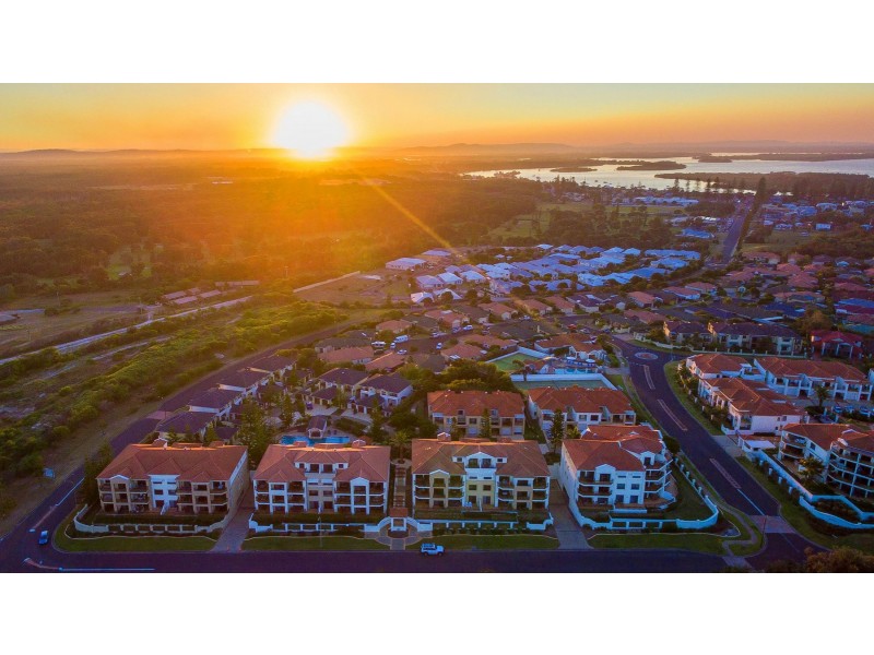 Unit 39/20-21 Pacific Parade, Yamba NSW 2464