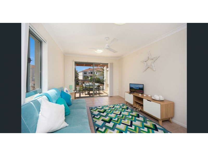 Unit 5/18-19 Pacific Parade, Yamba NSW 2464