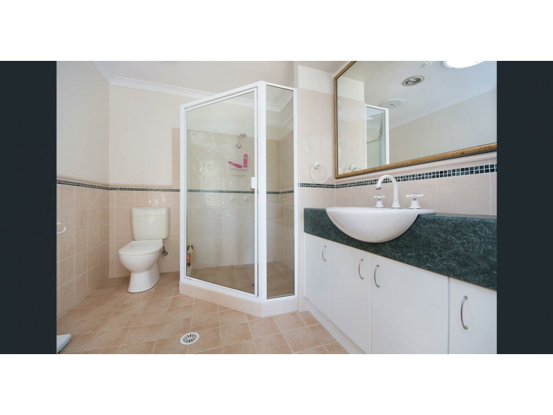 Unit 5/18-19 Pacific Parade, Yamba NSW 2464