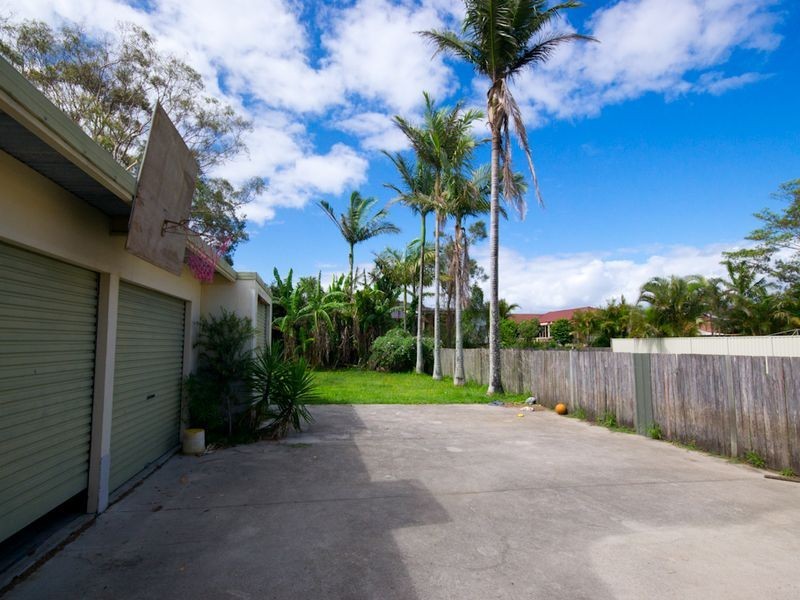 22 Yamba Road, Yamba NSW 2464