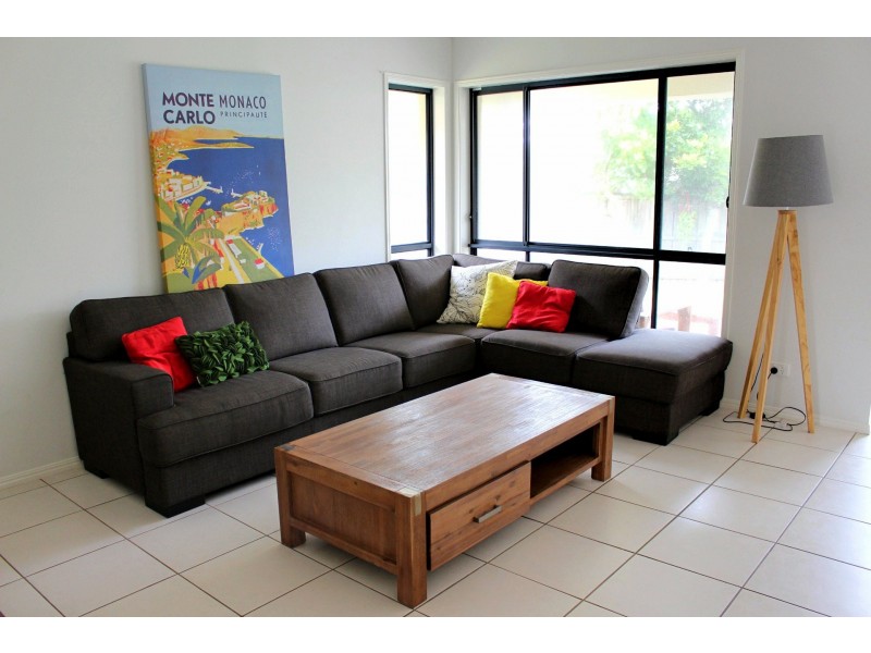 14 Oceania Court, Yamba NSW 2464