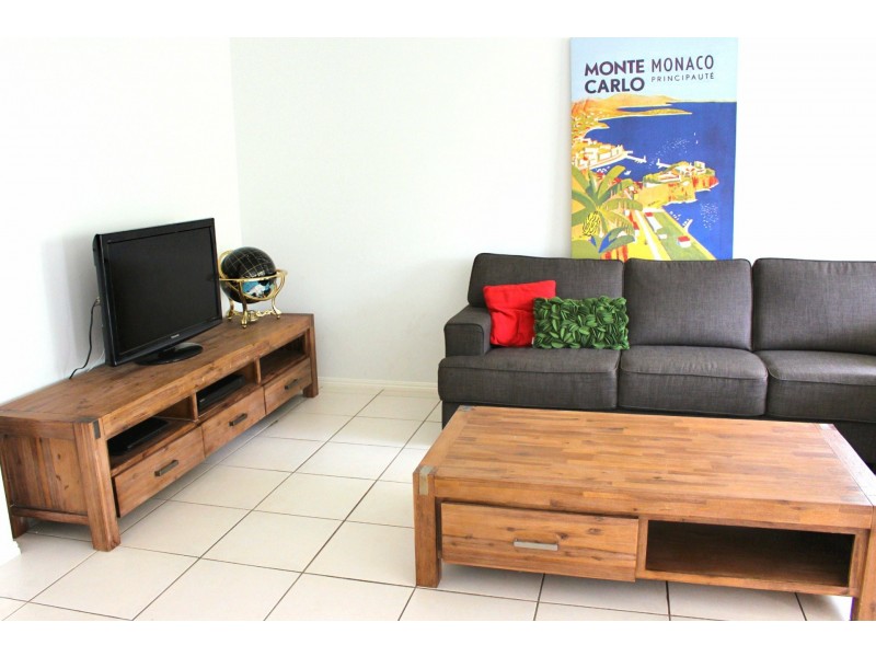 14 Oceania Court, Yamba NSW 2464