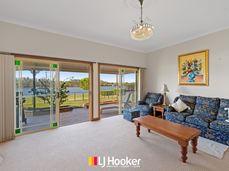 34 Palm Terrace, Yamba NSW 2464