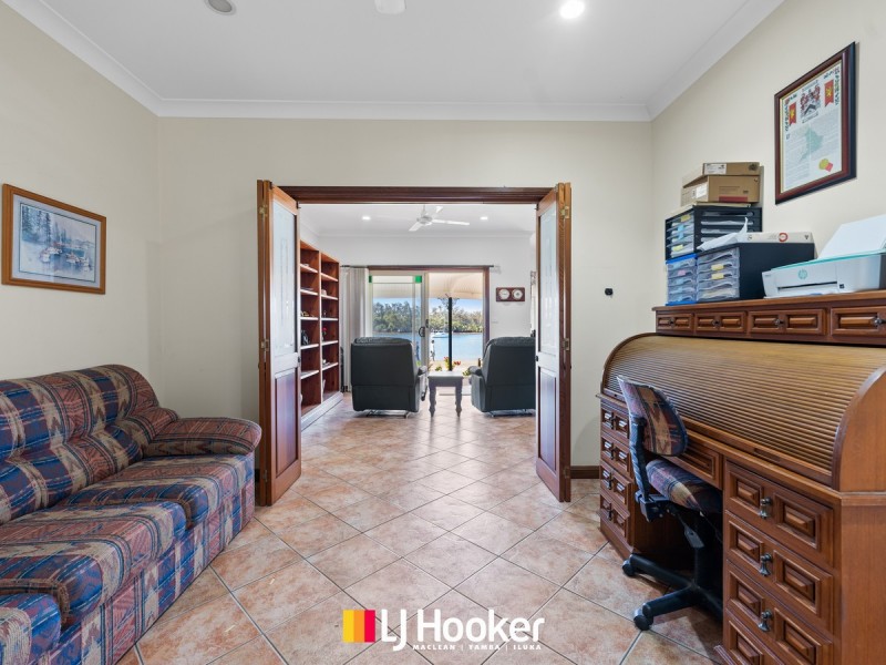 34 Palm Terrace, Yamba NSW 2464